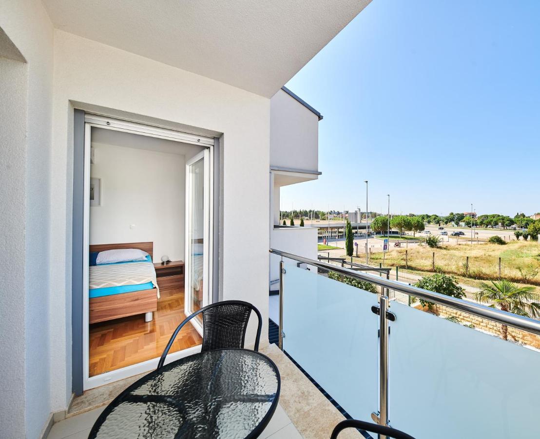 Ferienwohnung Sommer Novigrad Istria Kültér fotó